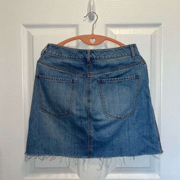 Old Navy Jean Skirt - Picture 3 of 3